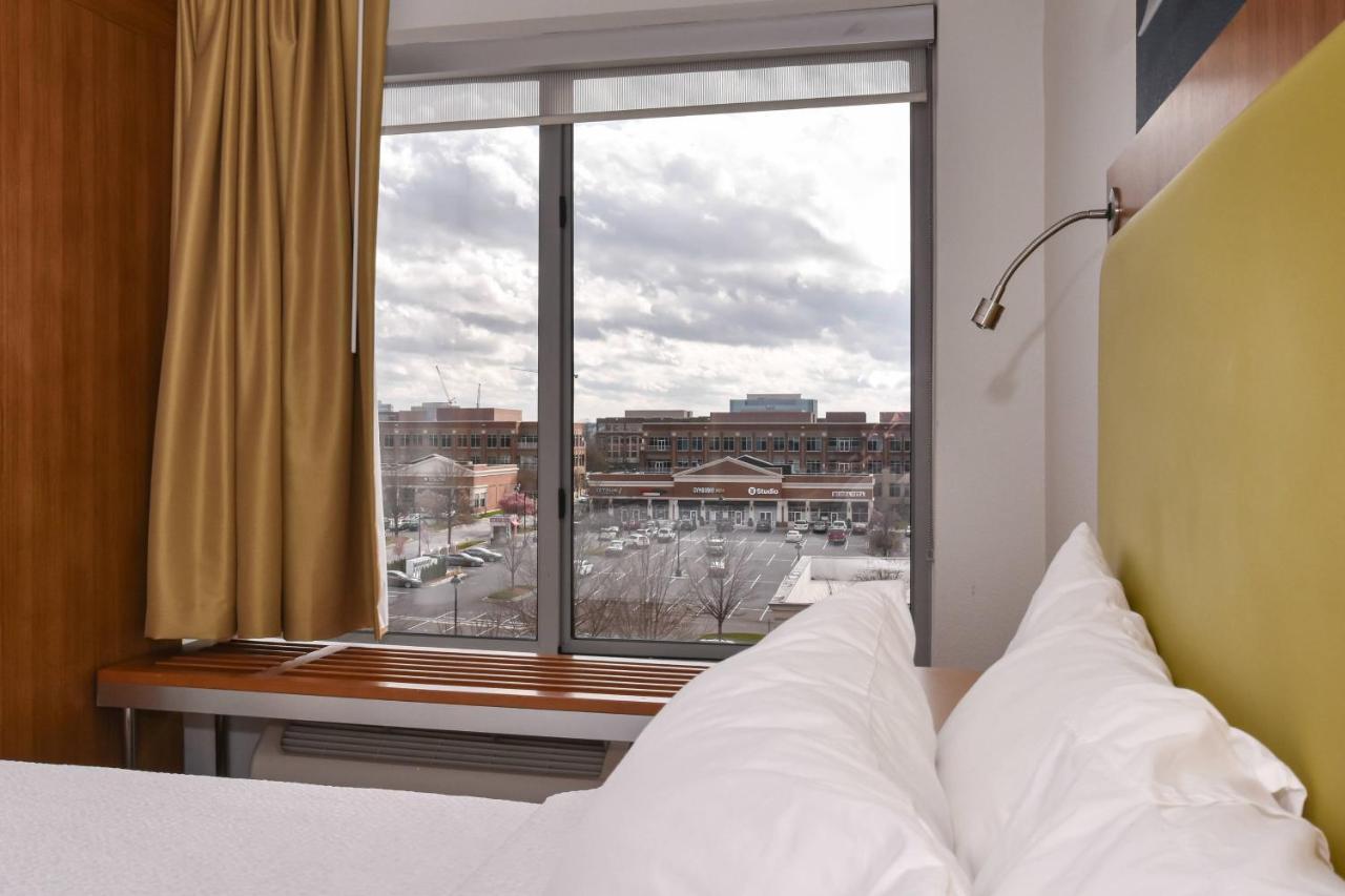 Springhill Suites By Marriott Charlotte Ballantyne Bagian luar foto