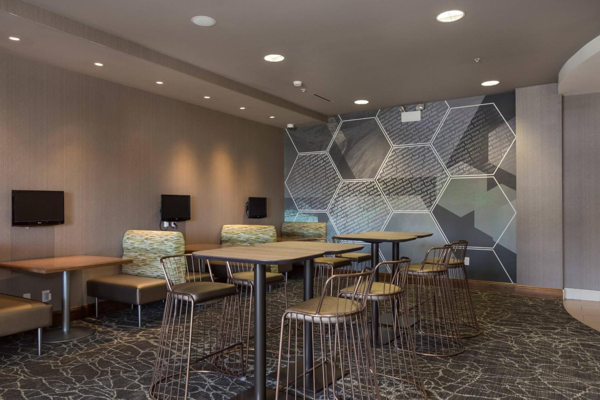 Springhill Suites By Marriott Charlotte Ballantyne Bagian luar foto