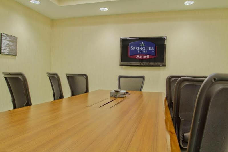 Springhill Suites By Marriott Charlotte Ballantyne Bagian luar foto